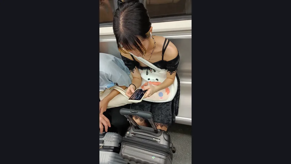 ❤️【巨乳】広東省地下鉄至近距離、高真空カバー、乳輪露出2【某部屋オリジナル版】24V