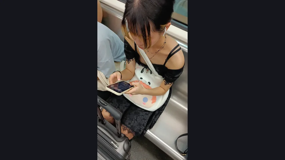 ❤️【巨乳】広東省地下鉄至近距離、高真空カバー、乳輪露出2【某部屋オリジナル版】24V
