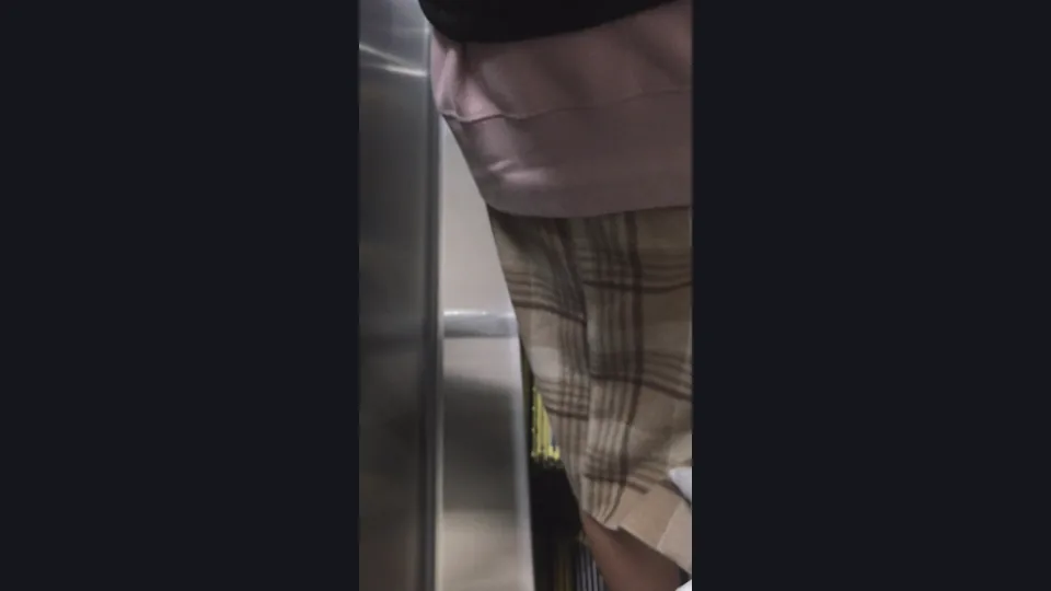 私服女子6