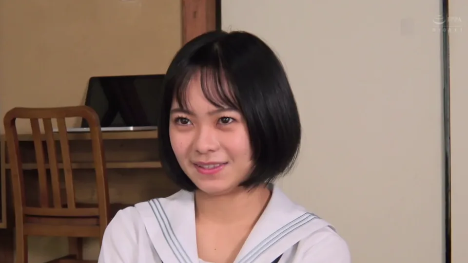 APAK-339 中出し146cm肉感イタイケなのにマゾ絶頂ひより ★逸材★ 天然マン毛！涎イラマ！鬼ピス激イキ！「しゅごい！しゅきしゅき！おくしゅき！」小さなカラダの激イキちゃん！ 淫乱絶頂生徒指導 佐々倉ひより