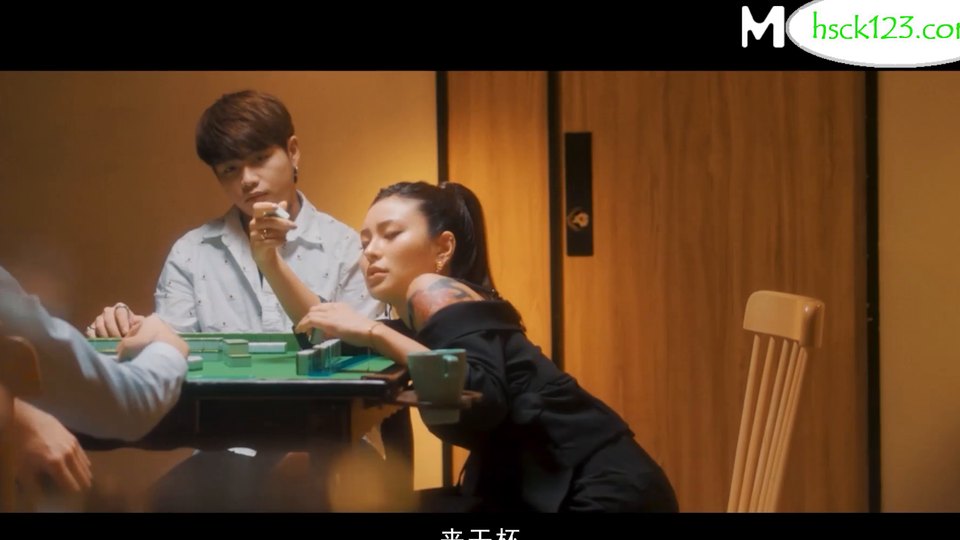Madou Media - ユナ、レイ リル ブラック - 池にいるのはジンリンですか? MDSR-0004-1-uncen 1080p