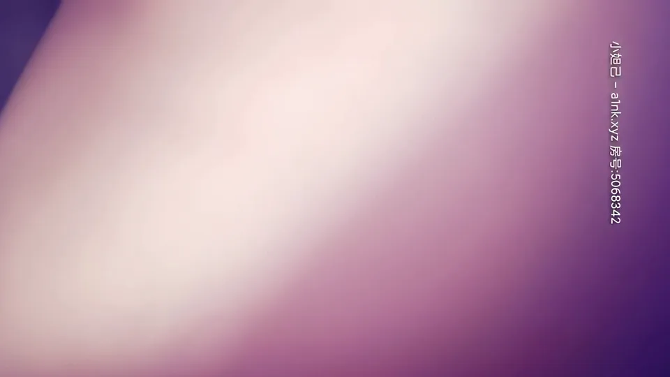 【AI增强】 [AI強化] 20210331_[オリジナル] 花を探索する七日間_チェック柄の服を着た丸顔の若い女性、ベッドの横で接写セックス、女の子は常にカメラを見て、ドキドキ
