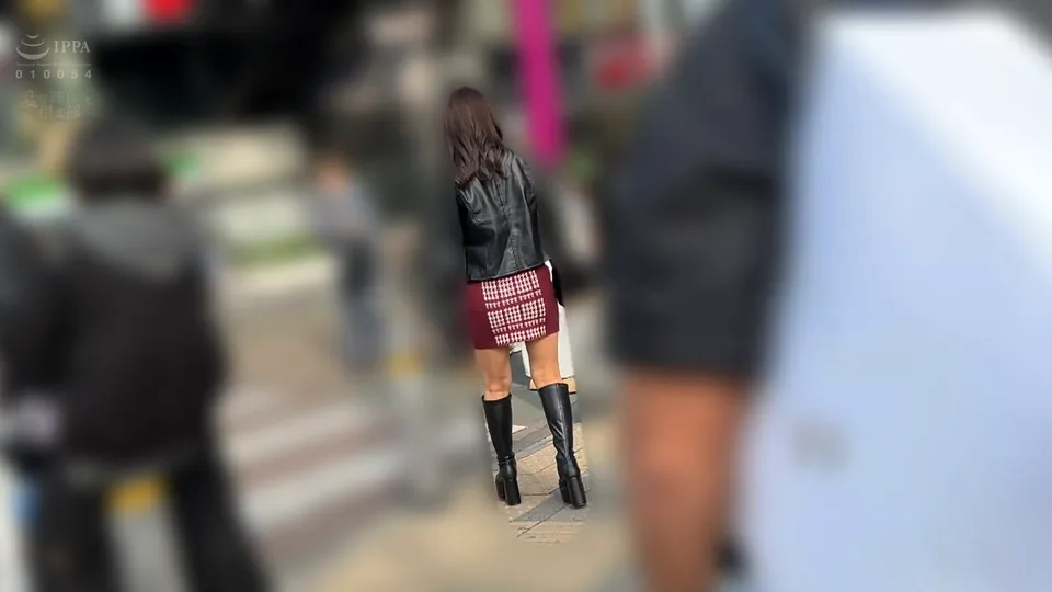 CLUB-932 お姉ギャル媚薬キメセク●姦尾行盗撮