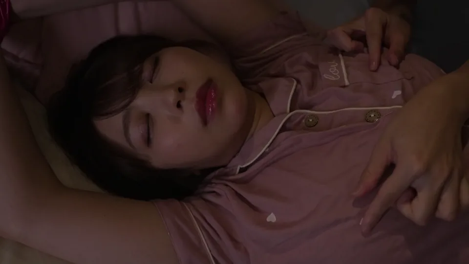 DRPT-122 乳輪が敏感なことが妹にバレて笑われながらさんざん弄ばれるザコ乳首姉4 宍戸里帆 雨宮あや花
