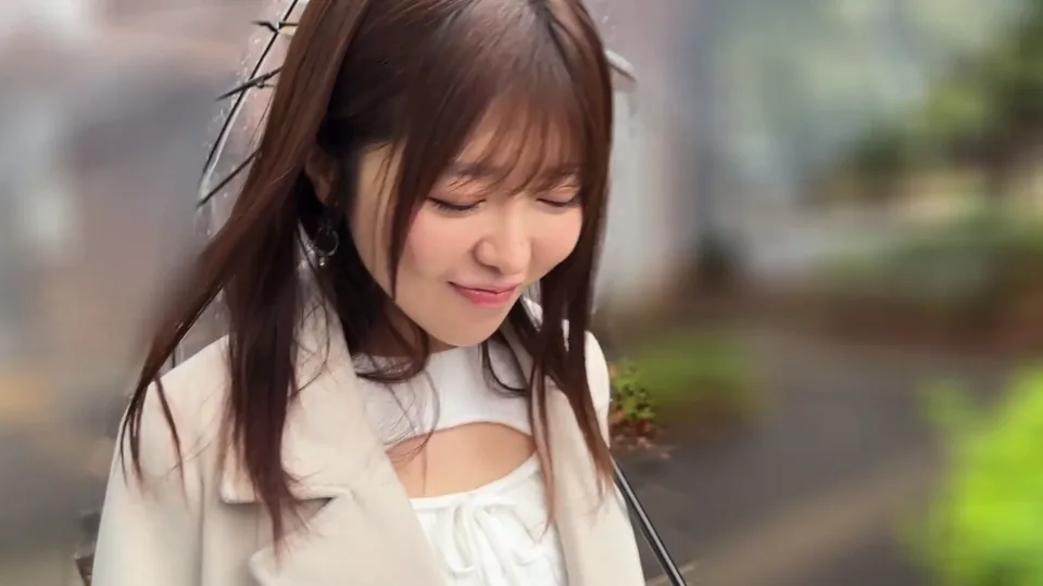 FC2-PPV-4988988 ※10月18日まで半額※【神】※即ハメ中出し※大手企業勤務のシゴデキ美人OL（２６）挿入部分から卑猥な汁が大洪水☆フェラ抜き＆中出し☆まーみん