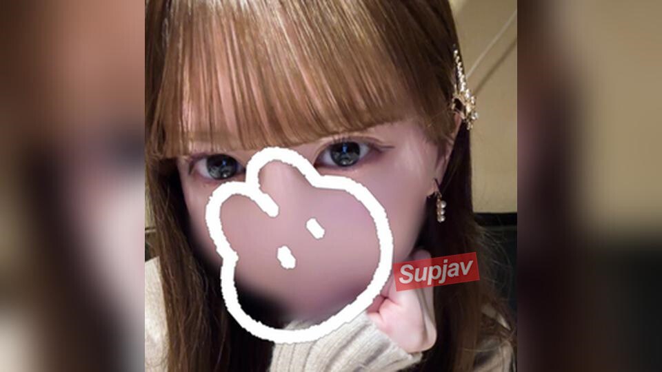 FC2-PPV-4999394 【初撮り】フォロワー50万超えの有名アイドルと中出し２発射。超貴重映像の撮影がついに成功。