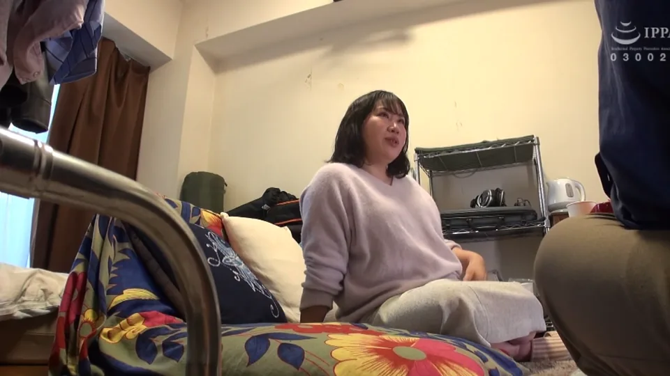 C-2994 知り合いの熟女に「ヤラせて下さい！！」と、土下座で頼み込んでみた。【四】