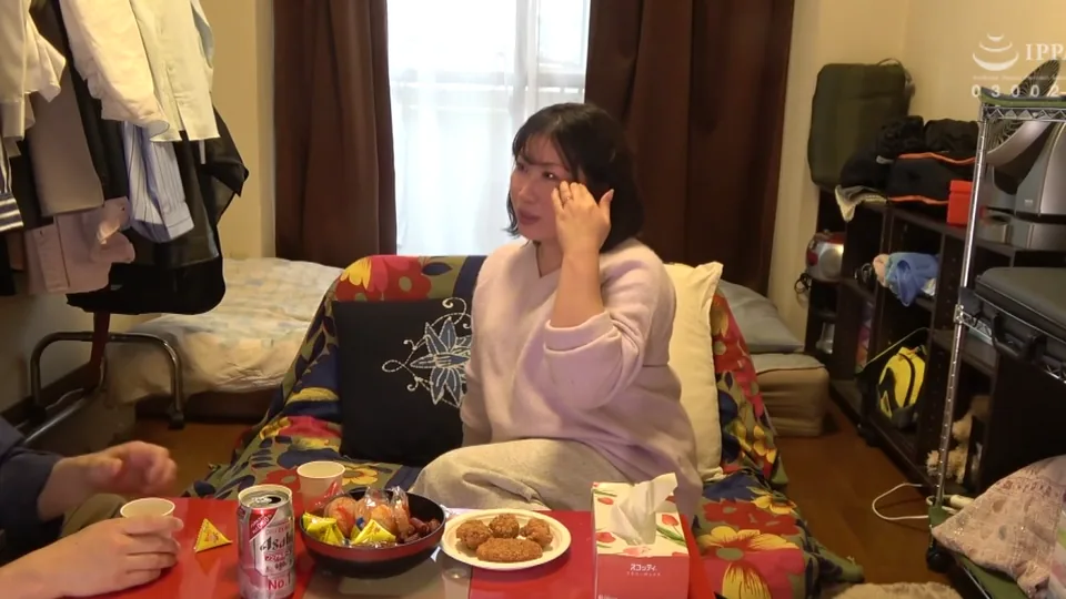C-2994 知り合いの熟女に「ヤラせて下さい！！」と、土下座で頼み込んでみた。【四】