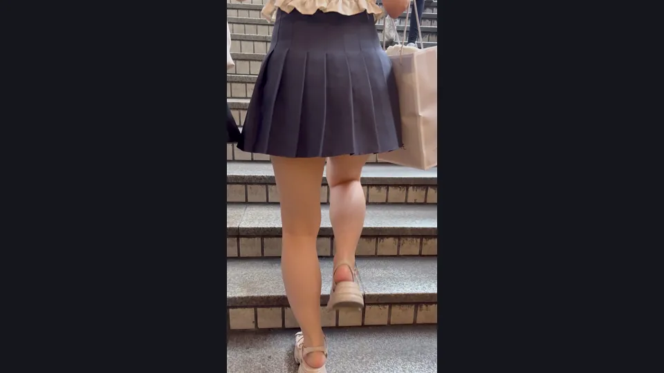 【再販】《４K・高画質》 No.1538「アイドル級の激カワJ◯！そんな彼女のエッチな下半身」