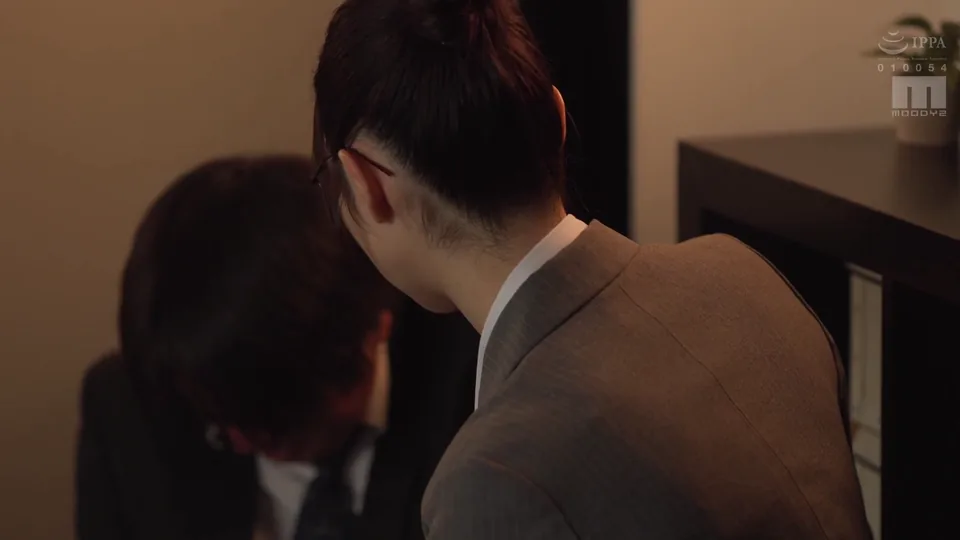 MIDA-822 大嫌いな粘着社長の媚薬キメセクで…淫汁まみれ中出し奉仕させられた爆乳高潔秘書 篠真有