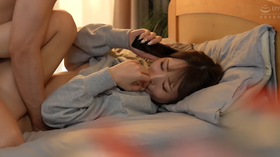 MKMP-762 セフレとの夜は遅く、朝は早い。仕事終わりの金曜から土曜まで。20代の体力と性欲の限りを尽くし、計10発の中出しをしてしまったとある週末。 尾崎えりか
