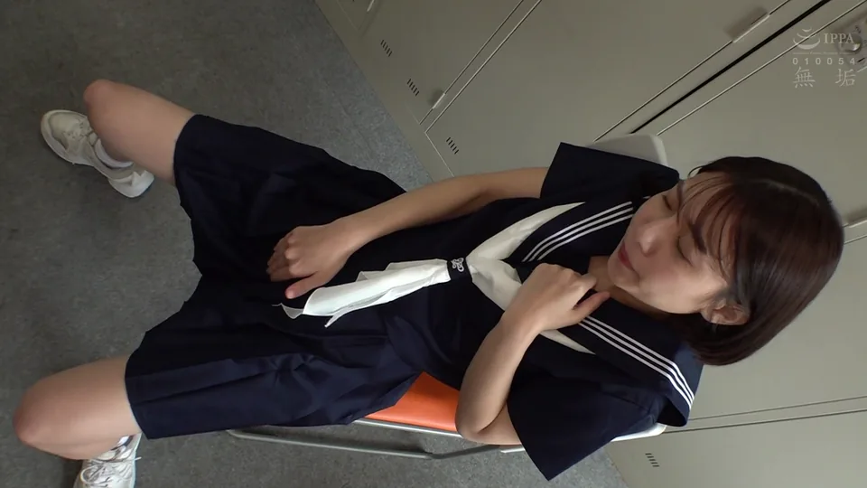 MUKD-590 スレンダーな制服少女を、ただ欲望のままに汚したい。 制服フェティシズム（MUKD-590）
