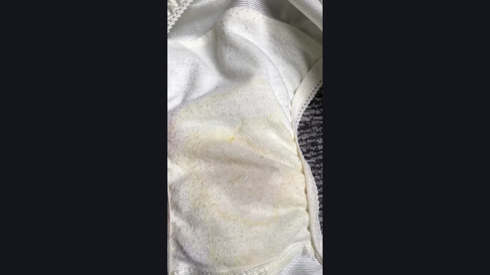 危険!!女子寮侵入!!！洗濯機から超～新鮮な汚パンツをゲット！！, 危険！女子寮侵入！美少女女子大生の下着パラダイス, 地味メガネ娘の純白パンチラ＆脱ぎ姿＆汚パンツチェック, 危険!!女子寮侵入!!！洗濯機から超～新鮮な汚パンツをゲット！！