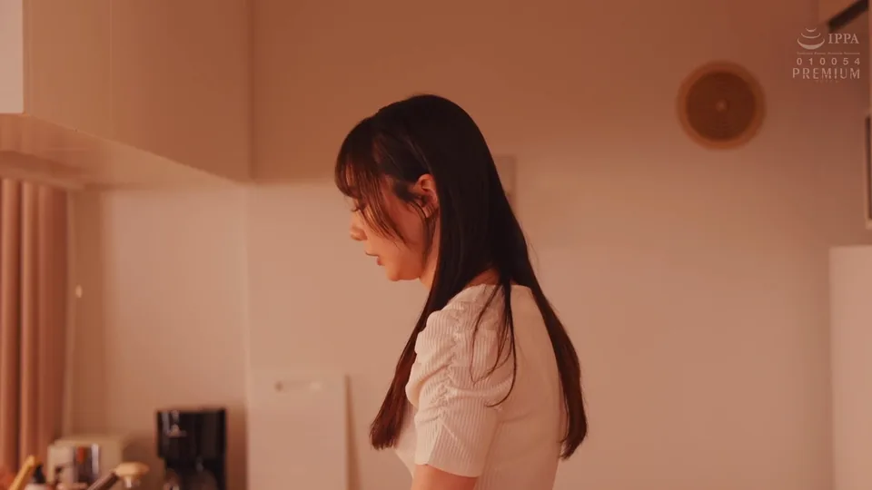 PRED-897 大人アオハル 結婚5年目の記念日に妻と制服いちゃラブ中出しSEX 三好佑香